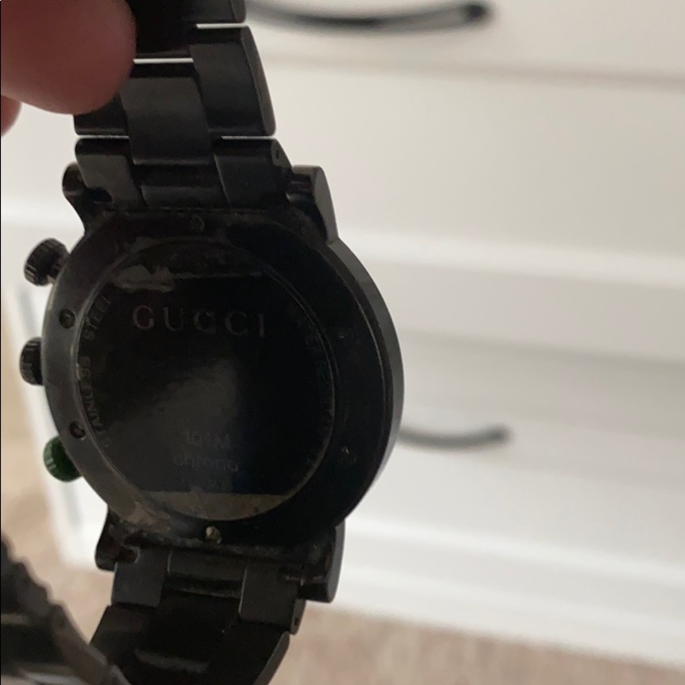 Gucci watch - Picture 3 of 5